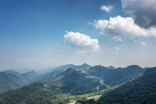 华蓥山航拍自然风光