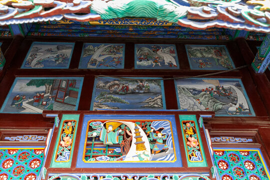 五台山普化寺古建石雕彩绘