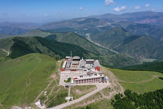 五台山南台顶大蓝天古建寺庙