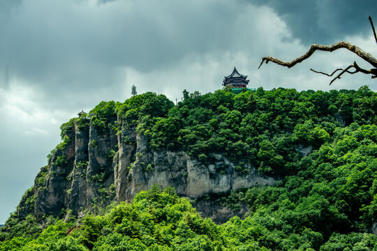 崆峒山