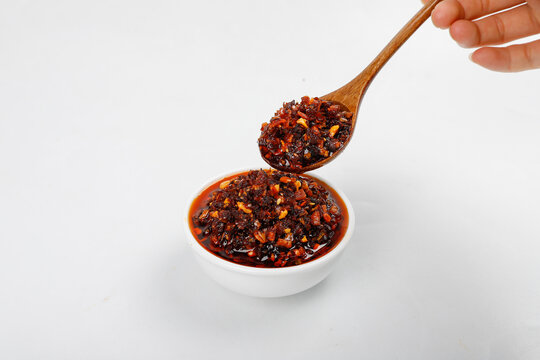 拌飯拌面辣醬白底圖