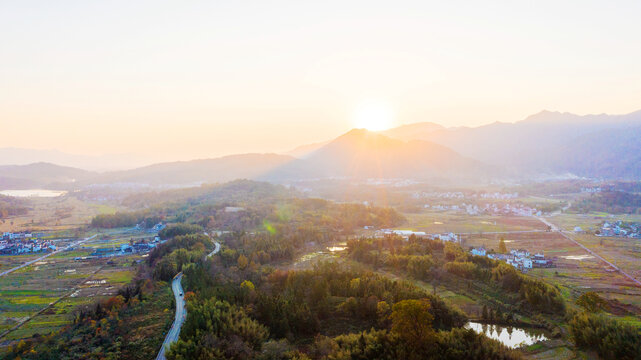 皖南塔川夕阳风光