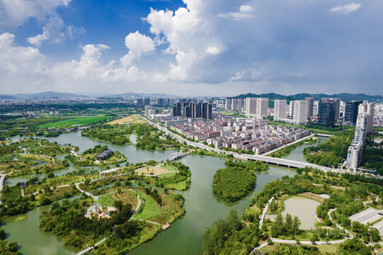 台州温岭九龙湖城市风光航拍