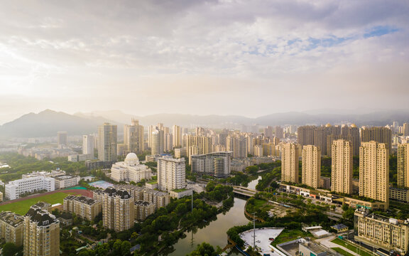 晨光下的溫嶺城市風(fēng)光航拍