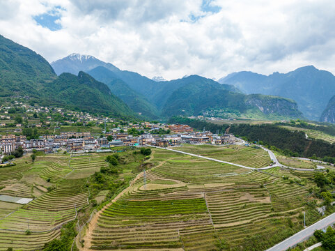 云南贡山丙中洛旅游区自然风光