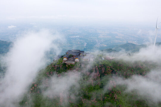 洛阳万安山