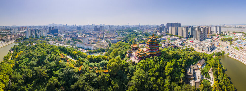 南京阅江楼景区全景