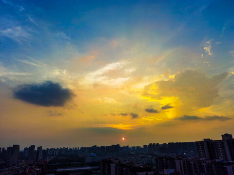 夕阳美景太阳落山晚霞落霞