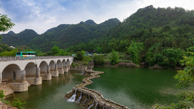 大七孔风景区