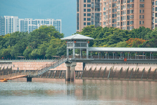 广东梅州城市风景梅江浮桥