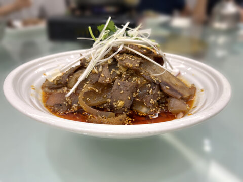 凉拌牛肉