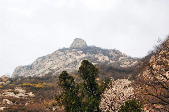 河南登封连天峰