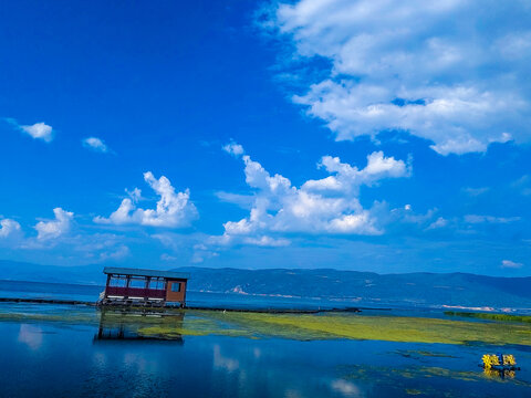 湖光山色