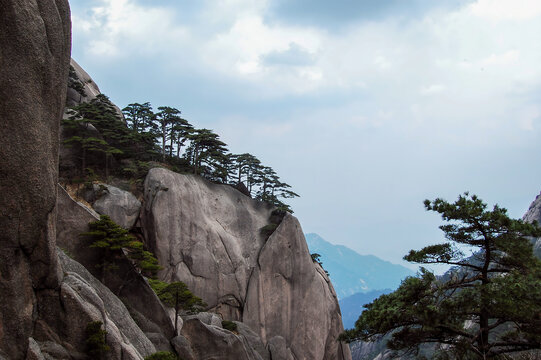 安徽黄山的奇峰异石