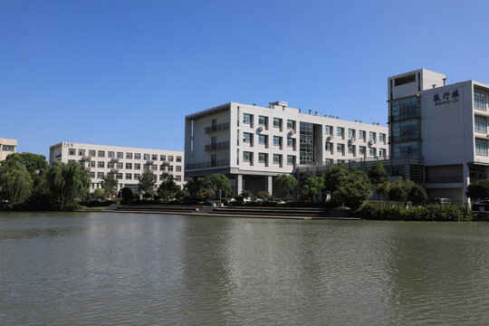 大学校园