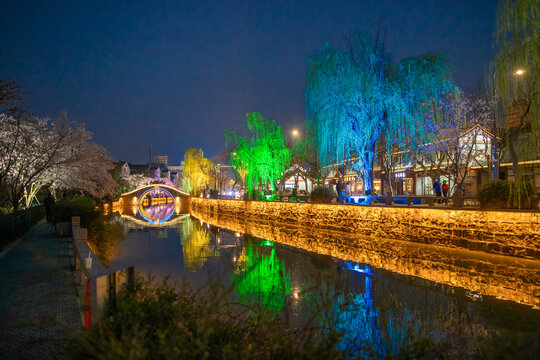 常熟夜景樱花