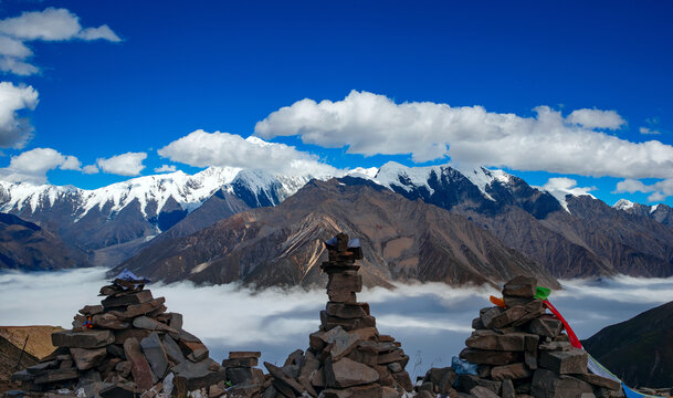 贡嘎雪山4