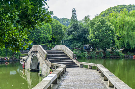 浙江绍兴东湖公园