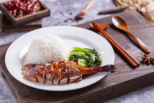 蜜汁鸭腿饭