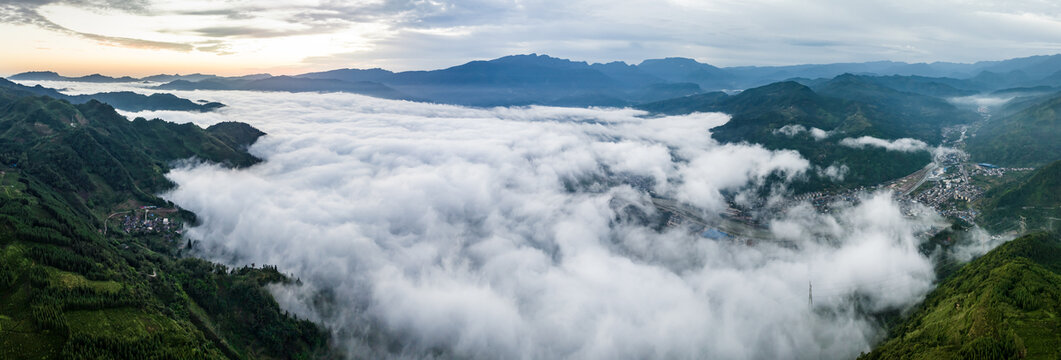 山川大地云海云雾缭绕自然风景