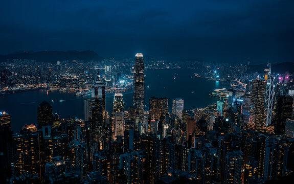 香港太平山远眺香港城