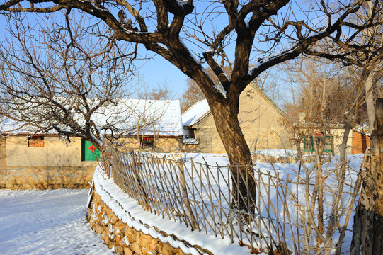 雪后的村庄