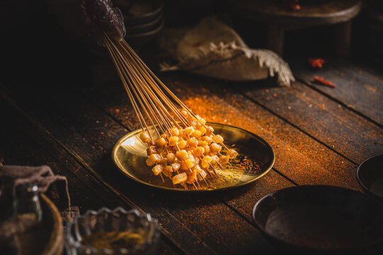 中式传统美食烧烤牛油串