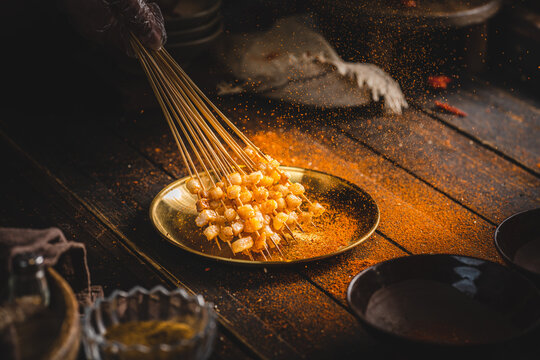 中式传统美食烧烤牛油串