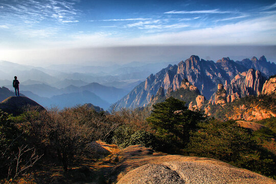 黄山山峦风景黄山远眺