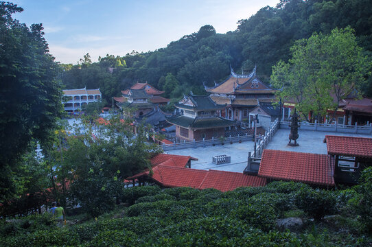 古寺景点泉州雪峰寺