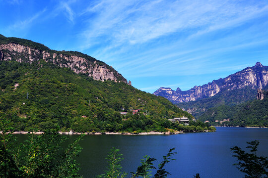 高山湖泊