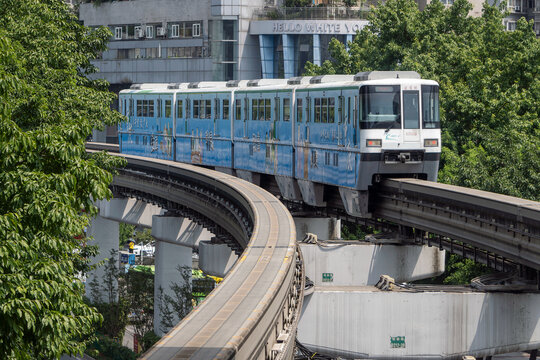 重庆轨道交通跨座式单轨列车