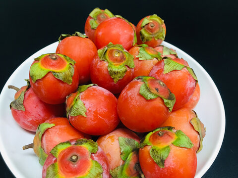 水晶柿水果摆盘