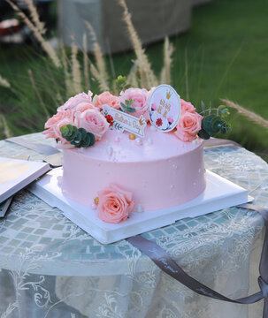 玫瑰花蛋糕母亲节礼物粉玫瑰