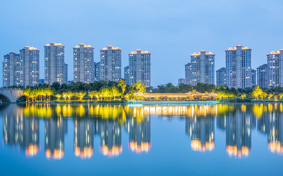 绍兴迪荡湖公园夜景