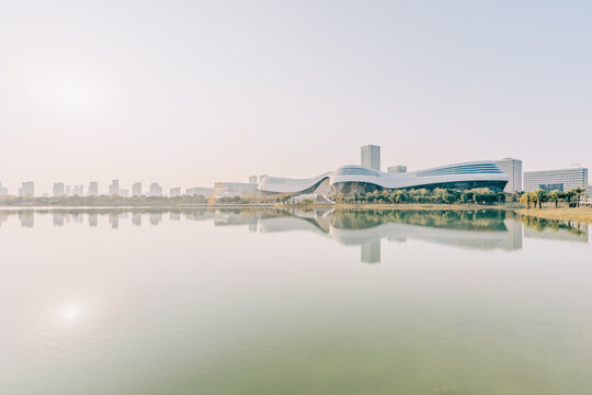 柳州柳东文化广场与龙湖公园