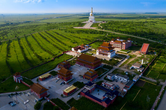 呼伦贝尔两河圣山旅游