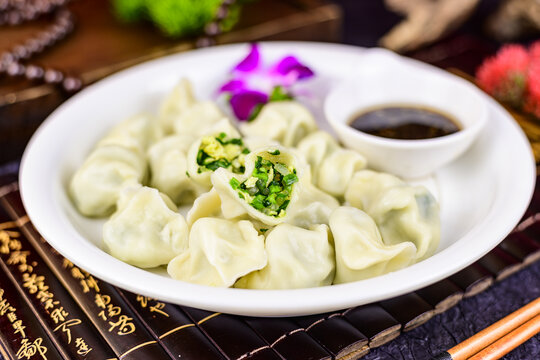 韭菜鸡蛋水饺