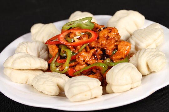 小炒肉夾饃