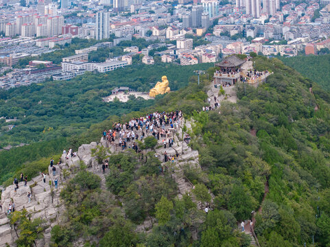 航拍济南千佛山