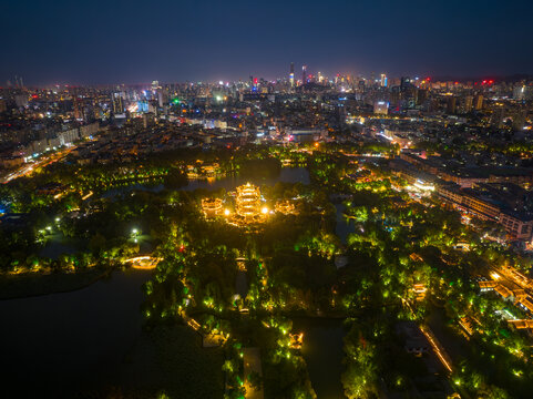 济南大明湖超然楼夜景