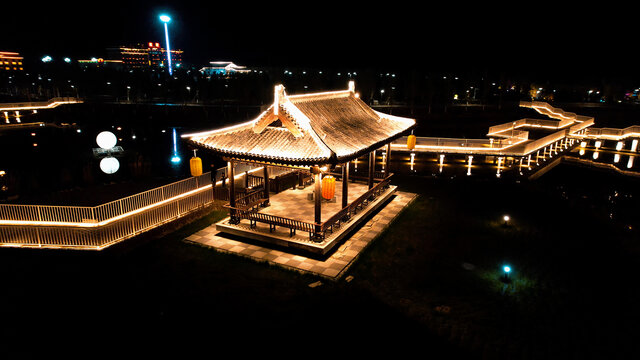 梨树南湖夜景