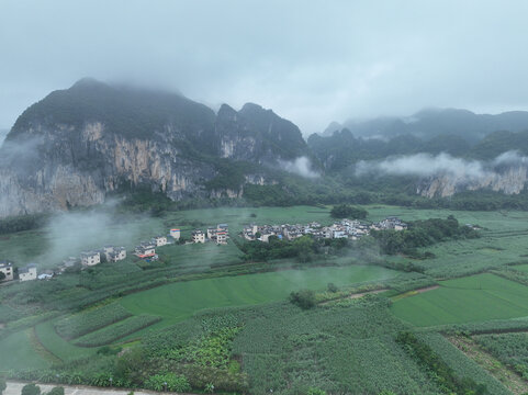 宁明县珠连村岜荷屯