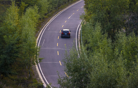 公路汽车