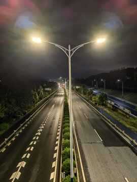 城市道路夜景