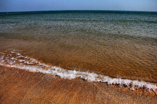 渤海海滨海水