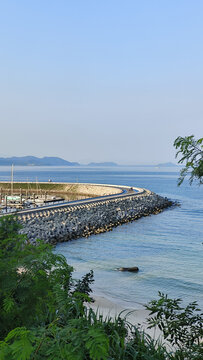 深圳大鹏浪骑檐云景色