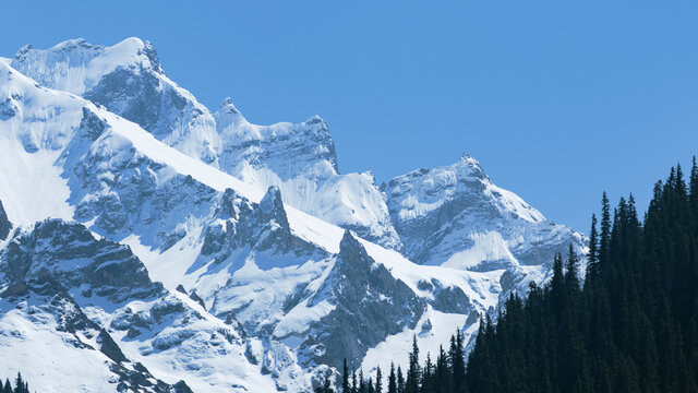 雪山