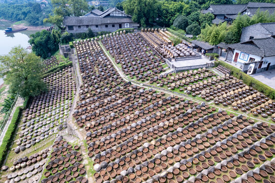 四川先市手工酱油晒场赤水河