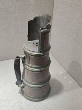 蒙古族东布壶铜壶